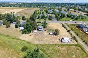 5320 Royal Ave, Eugene, OR 97402 - Photo 46