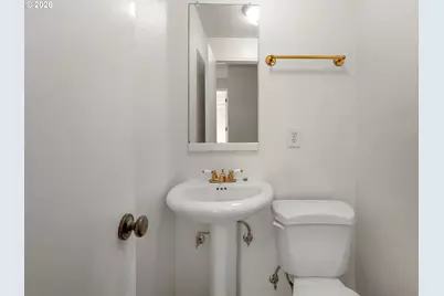 10844 SW 61st Ave, Portland, OR 97219 - Photo 24