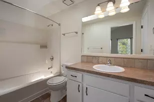 10844 SW 61st Ave, Portland, OR 97219 - Photo 18