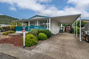 217 Shadow Ranch Ln, Roseburg, OR 97470 - Photo 4
