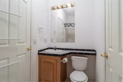 217 Shadow Ranch Ln, Roseburg, OR 97470 - Photo 34