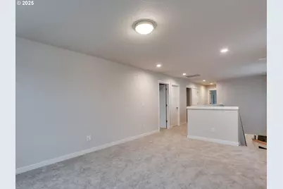 13885 SW 174th Ave, Tigard, OR 97140 - Photo 22