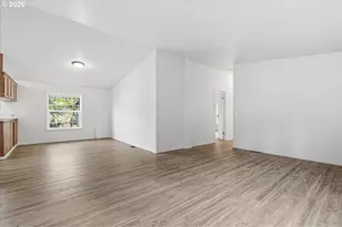 28 S Gee Creek Loop, Ridgefield, WA 98642 - Photo 10