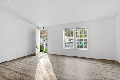 28 S Gee Creek Loop, Ridgefield, WA 98642 - Photo 8