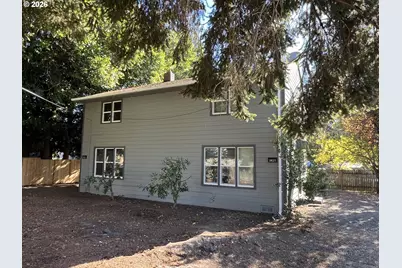 3821 E 18th St, Vancouver, WA 98661 - Photo 2