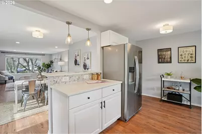 2140 SW Wynwood Ave, Portland, OR 97225 - Photo 16