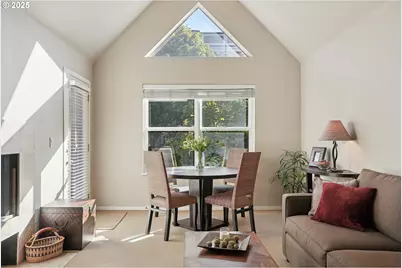 1500 SW Park Ave #523, Portland, OR 97201 - Photo 6