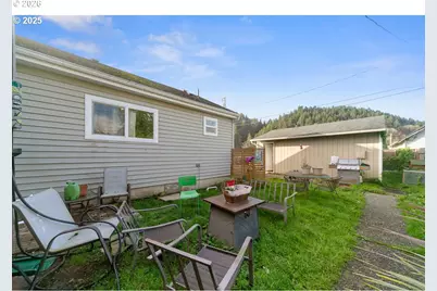 1289 Ivy Ave, Reedsport, OR 97467 - Photo 30
