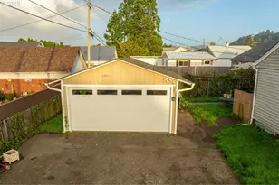 1289 Ivy Ave, Reedsport, OR 97467 - Photo 34