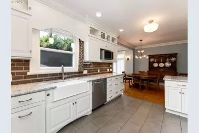 2012 NE 27th Ave, Portland, OR 97212 - Photo 8