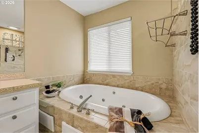 2006 NW Fargo Loop, Camas, WA 98607 - Photo 18