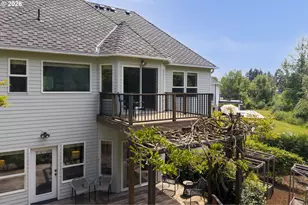19180 NW Northshore Ct, Portland, OR 97229 - Photo 40