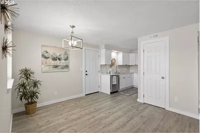 562 E Reeder Dr, Hermiston, OR 97838 - Photo 8