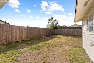 562 E Reeder Dr, Hermiston, OR 97838 - Photo 28