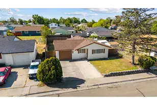 562 E Reeder Dr, Hermiston, OR 97838 - Photo 38