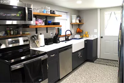 518 SE 2nd Ave, John Day, OR 97845 - Photo 4