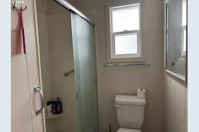 3955 S Stage Rd #6, Medford, OR 97501 - Photo 10