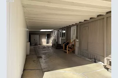 3955 S Stage Rd #6, Medford, OR 97501 - Photo 20