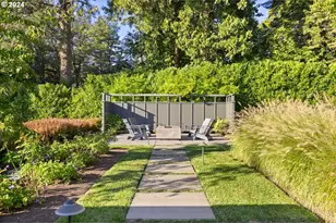 1933 Highlands Loop, Lake Oswego, OR 97034 - Photo 48