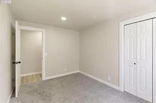 1015 Cunningham Ln, Salem, OR 97302 - Photo 32