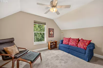 914 NE Samson St, McMinnville, OR 97128 - Photo 30