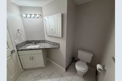 1003 SE 146th Ave, Portland, OR 97233 - Photo 16