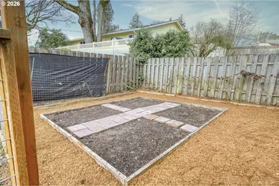 435 S 8th St, Saint Helens, OR 97051 - Photo 38