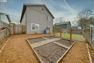 435 S 8th St, Saint Helens, OR 97051 - Photo 36