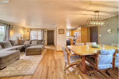 435 S 8th St, Saint Helens, OR 97051 - Photo 10