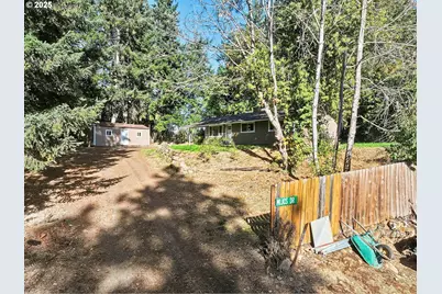 4600 Summit Dr, Hood River, OR 97031 - Photo 4