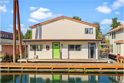 205 N Bridgeton Rd #09W, Portland, OR 97217 - Photo 2