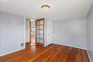 205 N Bridgeton Rd, Portland, OR 97217 - Photo 24