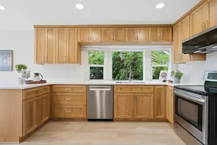 726 E Main St, Hillsboro, OR 97123 - Photo 18