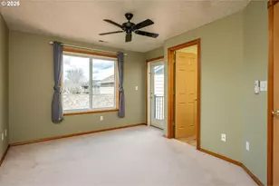 1367 NE Market Dr, Fairview, OR 97024 - Photo 18