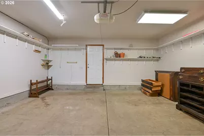 1367 NE Market Dr, Fairview, OR 97024 - Photo 26