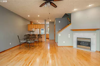 1367 NE Market Dr, Fairview, OR 97024 - Photo 8