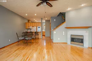 1367 NE Market Dr, Fairview, OR 97024 - Photo 8