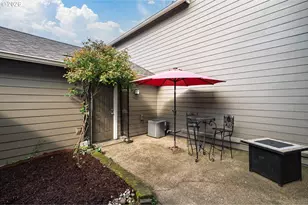 1367 NE Market Dr, Fairview, OR 97024 - Photo 24