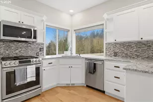 3546 NW Pacific Rim Dr, Camas, WA 98607 - Photo 16