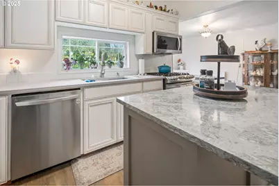 16326 NE Butteville Rd, Woodburn, OR 97071 - Photo 24