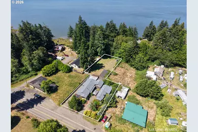 64608 E Bay Rd, North Bend, OR 97459 - Photo 2