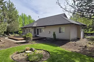 2261 Condor Dr, Redmond, OR 97756 - Photo 6