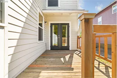 3911 NE Grand Ave, Portland, OR 97212 - Photo 30