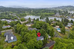 2885 NE 35th St, Lincoln City, OR 97367 - Photo 44