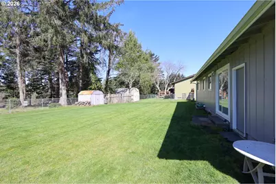560 Fillmore St, Coos Bay, OR 97420 - Photo 34