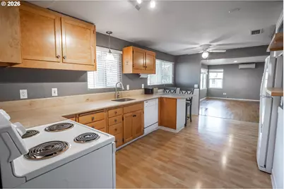 1807 Milo Way, Eugene, OR 97404 - Photo 6