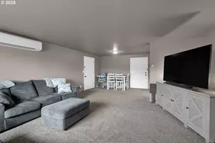 1300 Rolling Hills Rd, Roseburg, OR 97471 - Photo 10