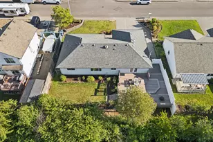 2245 NE Rock Ledge Dr, Keizer, OR 97303 - Photo 38