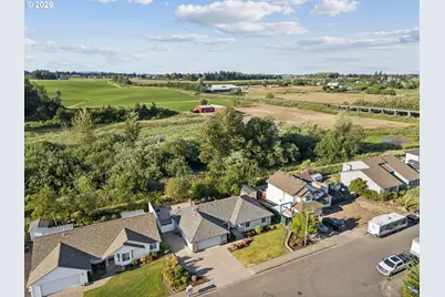 2245 NE Rock Ledge Dr, Keizer, OR 97303 - Photo 40