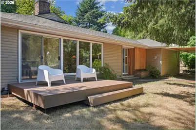 9080 SW Brier Ln, Portland, OR 97223 - Photo 2